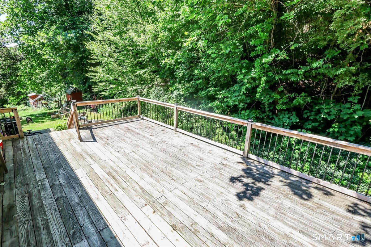 186 Flood Bridge Road Southbury, CT 06488 - Photo 35 of 35 A great place for morning coffee, evening relaxation, or entertaining.