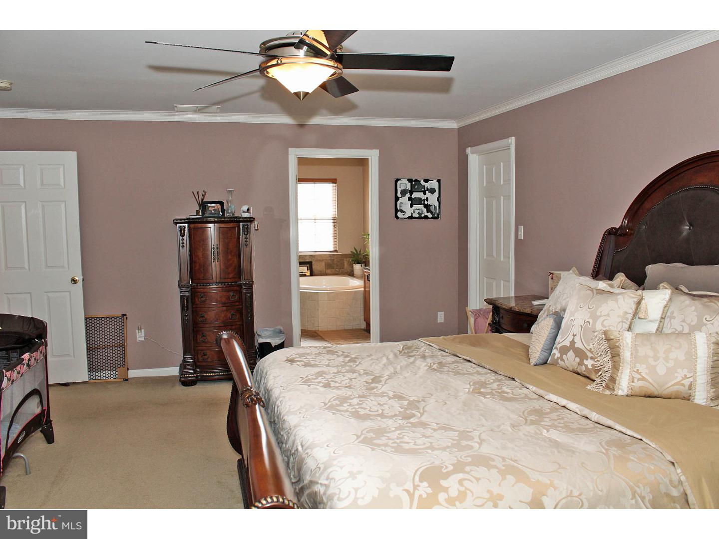 526 Hartford Road Mount Laurel, NJ 08054 - Photo 12 of 25 Bedroom - Main