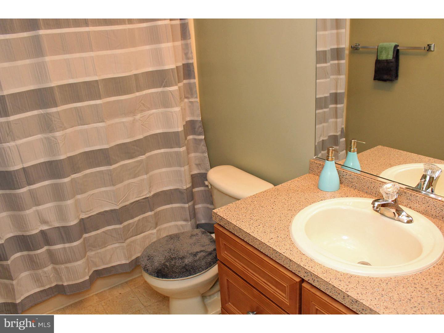 526 Hartford Road Mount Laurel, NJ 08054 - Photo 21 of 25