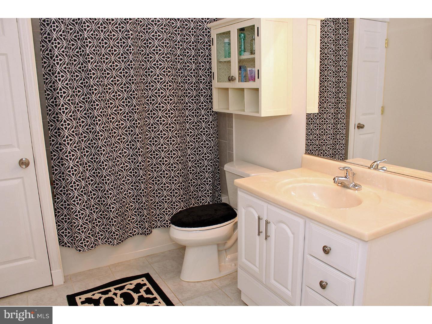 526 Hartford Road Mount Laurel, NJ 08054 - Photo 23 of 25