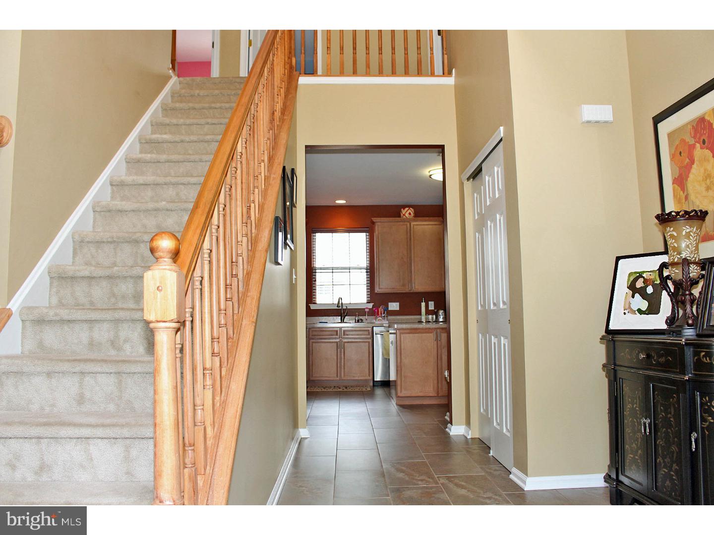 526 Hartford Road Mount Laurel, NJ 08054 - Photo 9 of 25