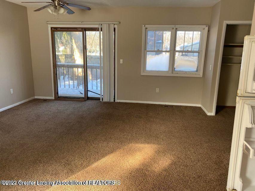 4217 Christiansen Road Lansing, MI 48910 - Photo 3 of 17 20210825170027019199000000-o