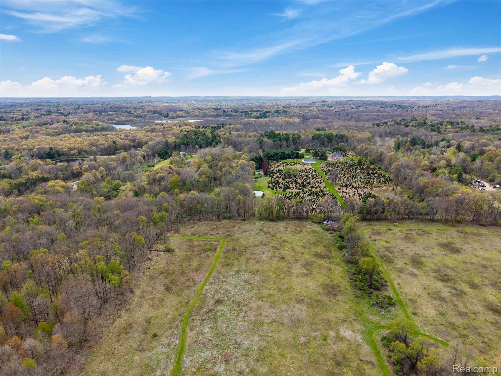 497 Lake George Road Oakland, MI 48363 - Photo 50 of 62 497 lake george rd_059.jpg