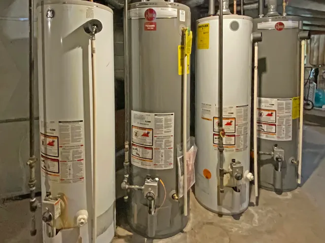 $570,000 | 870 Perkins Avenue, Waukesha, WI 53186