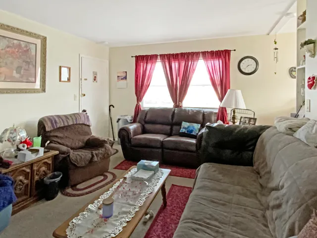 $570,000 | 870 Perkins Avenue, Waukesha, WI 53186