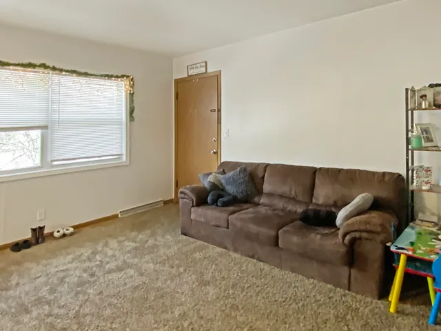 $570,000 | 870 Perkins Avenue, Waukesha, WI 53186