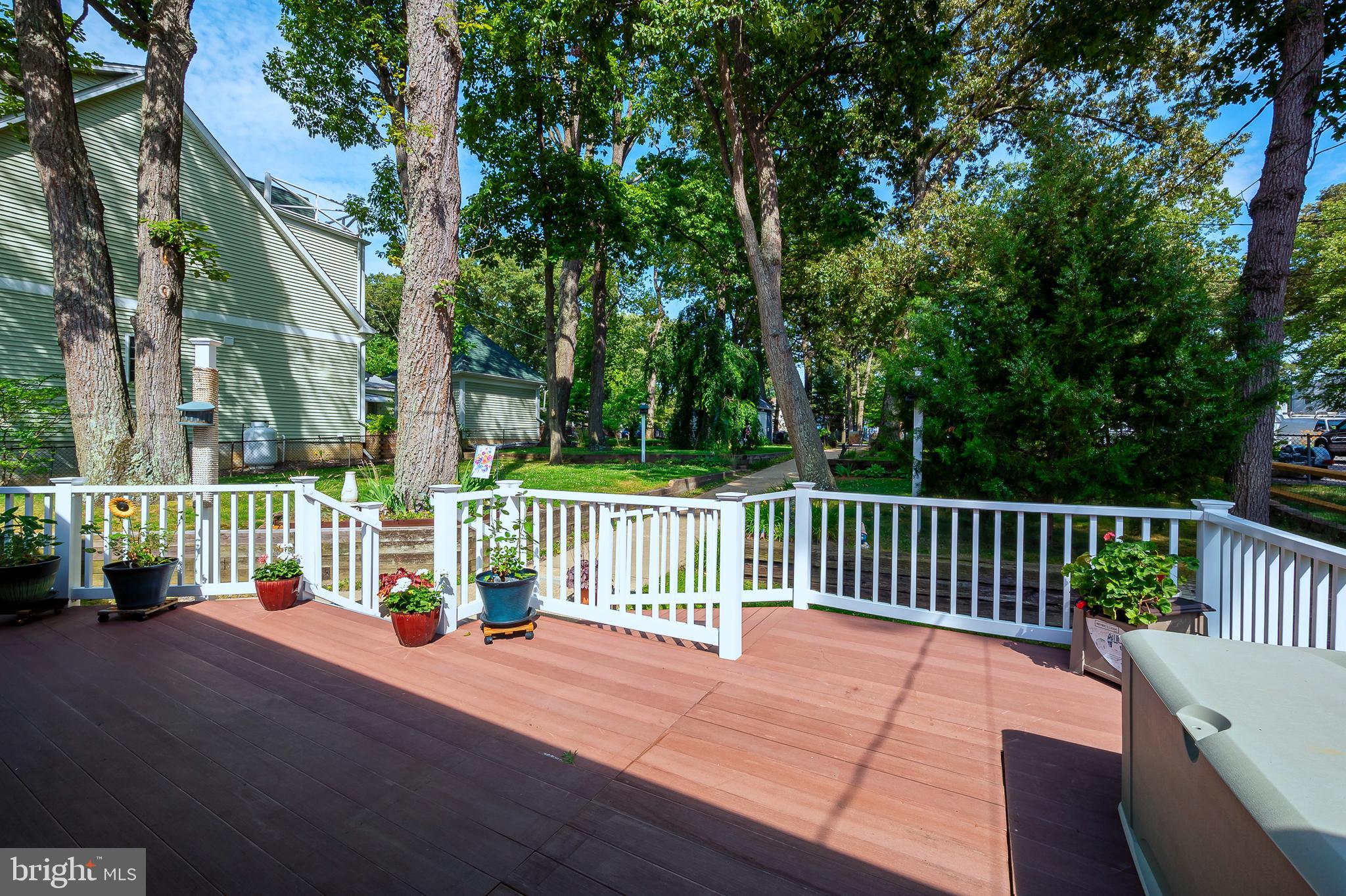 294 Riverside Drive Pasadena, MD 21122 - Photo 3 of 66 Front Patio