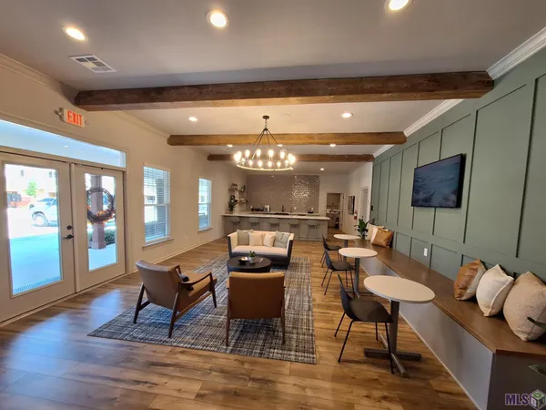 $2,154 | 8001 Pine Valley Drive, Baton Rouge, LA 70817