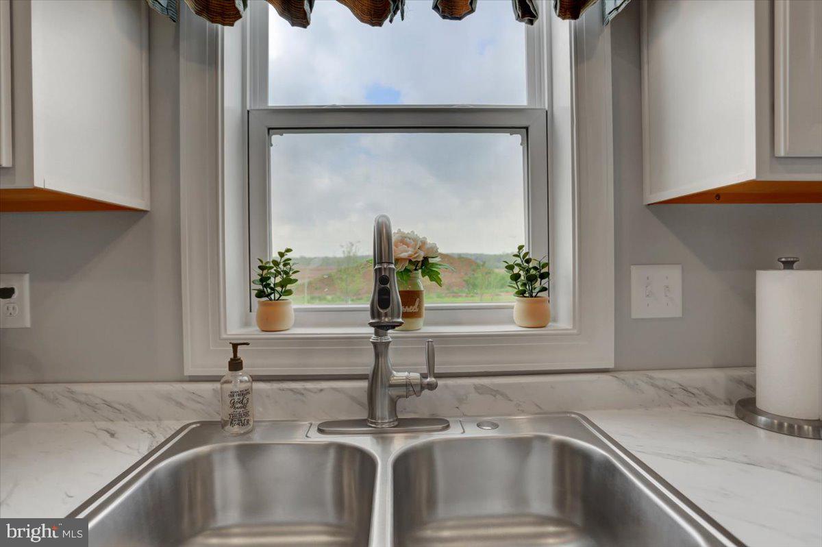 6234 Orrstown Road Orrstown, PA 17244 - Photo 19 of 41