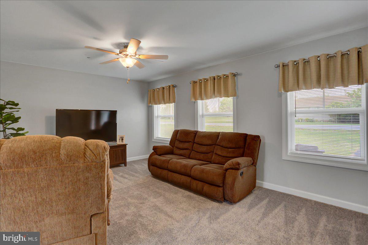 6234 Orrstown Road Orrstown, PA 17244 - Photo 9 of 41