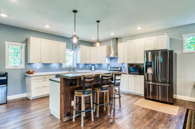 $620,000 | 8887 Kabekona Ridge Drive Northwest, Walker, MN 56484