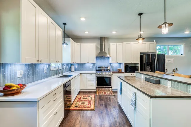 $620,000 | 8887 Kabekona Ridge Drive Northwest, Walker, MN 56484