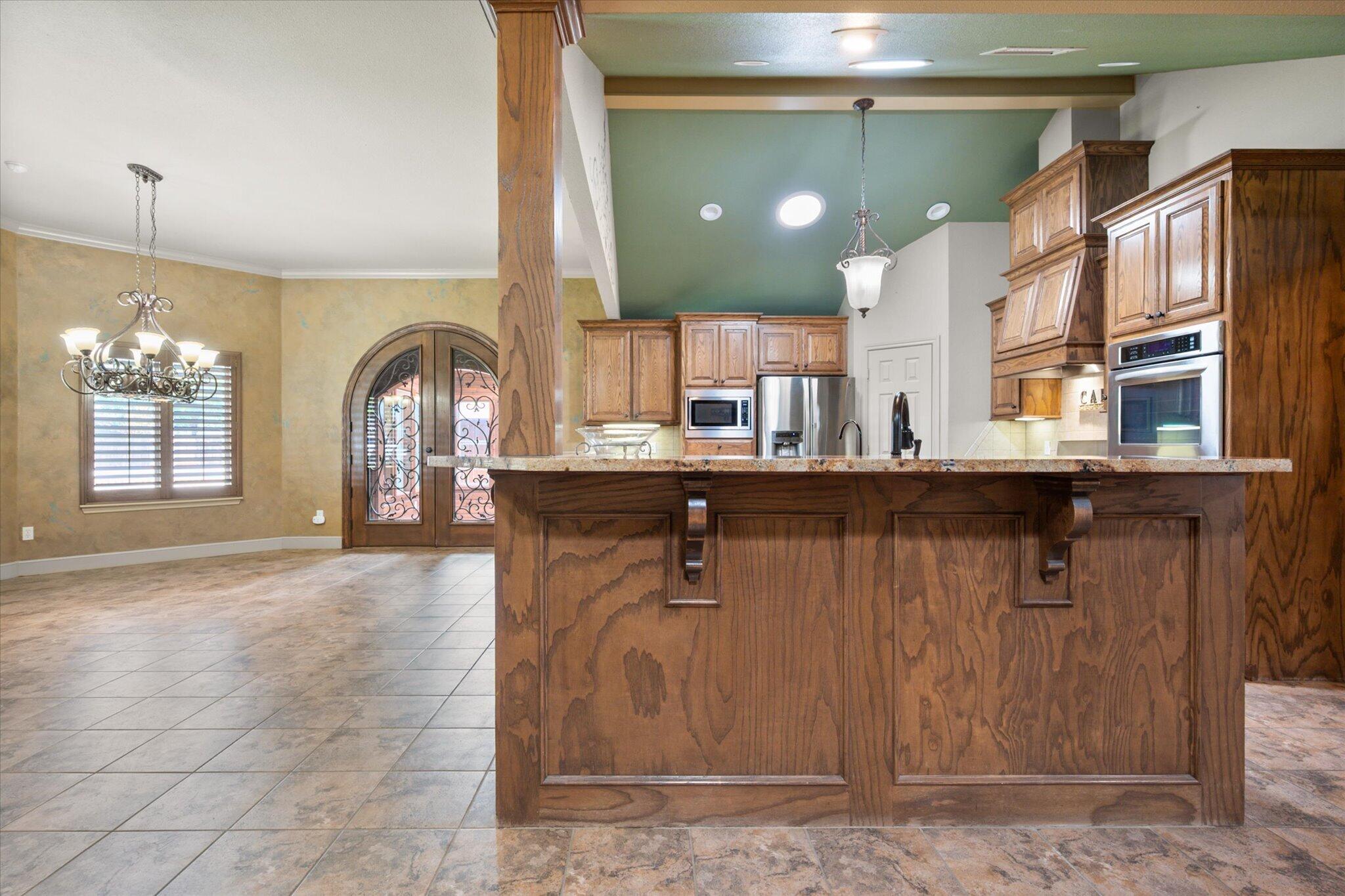 6001 88th Street Lubbock, TX 79424 - Photo 12 of 41 12-6001 88th St3487