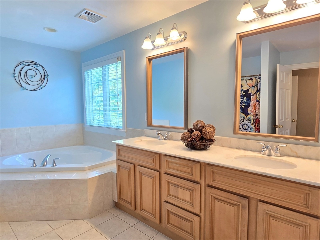 54 Indian Ridge Road South Holliston, MA 01746 - Photo 28 of 41 Gallery Image 28