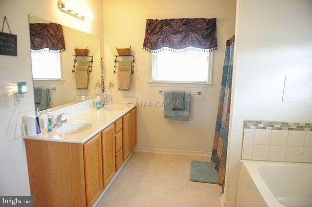 30101 Deanwood Road Princess Anne, MD 21853 - Photo 10 of 28 Gallery Image 10