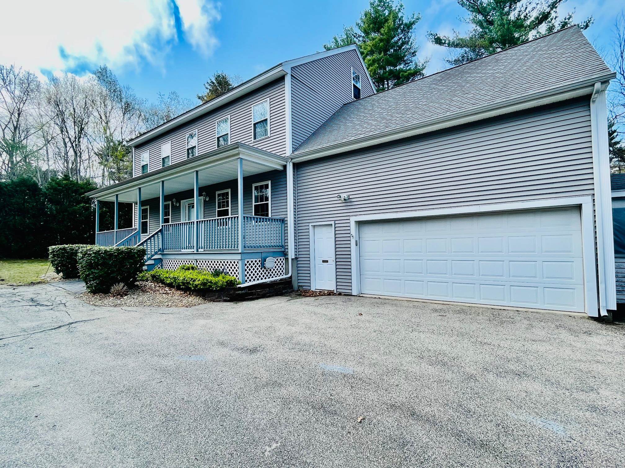 124 Blacksnake Road Seabrook, NH 03874 - Photo 1 of 31
