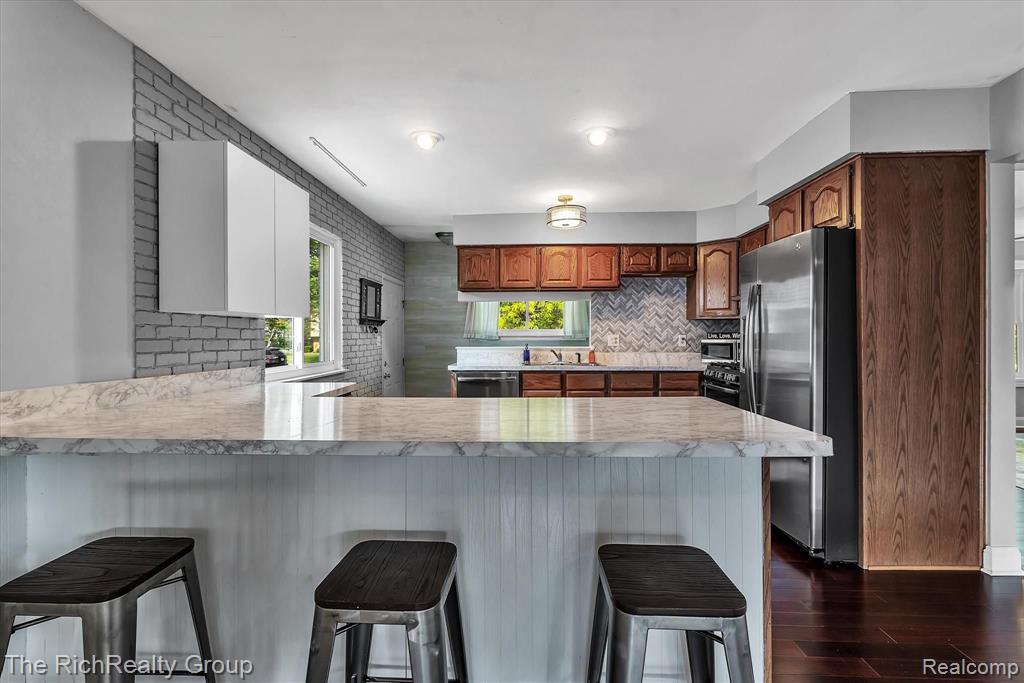 1576 Rustic Ridge Road Canton, MI 48188 - Photo 17 of 48