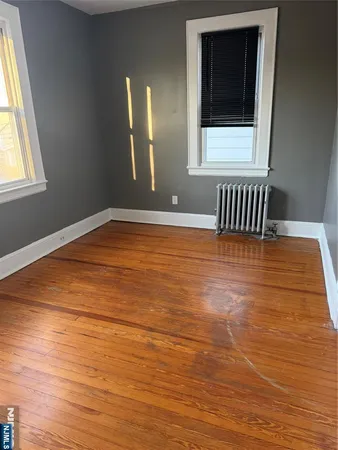 $2,275 | 185 Linden Avenue, Irvington, NJ 07111