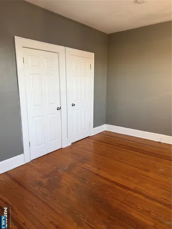 $2,275 | 185 Linden Avenue, Irvington, NJ 07111