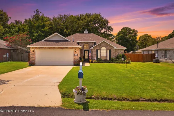 $279,900 | 3405 North 7th Street, Ocean Springs, MS 39564