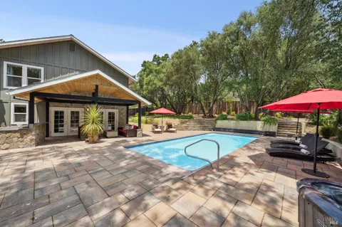 $1,995,000 | 4880 Warm Springs Road, Glen Ellen, CA 95442