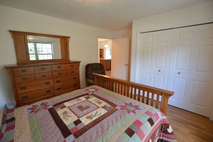 1304 Terra Road Traverse City, MI 49686 - Photo 27 of 48 1865002-26.JPG