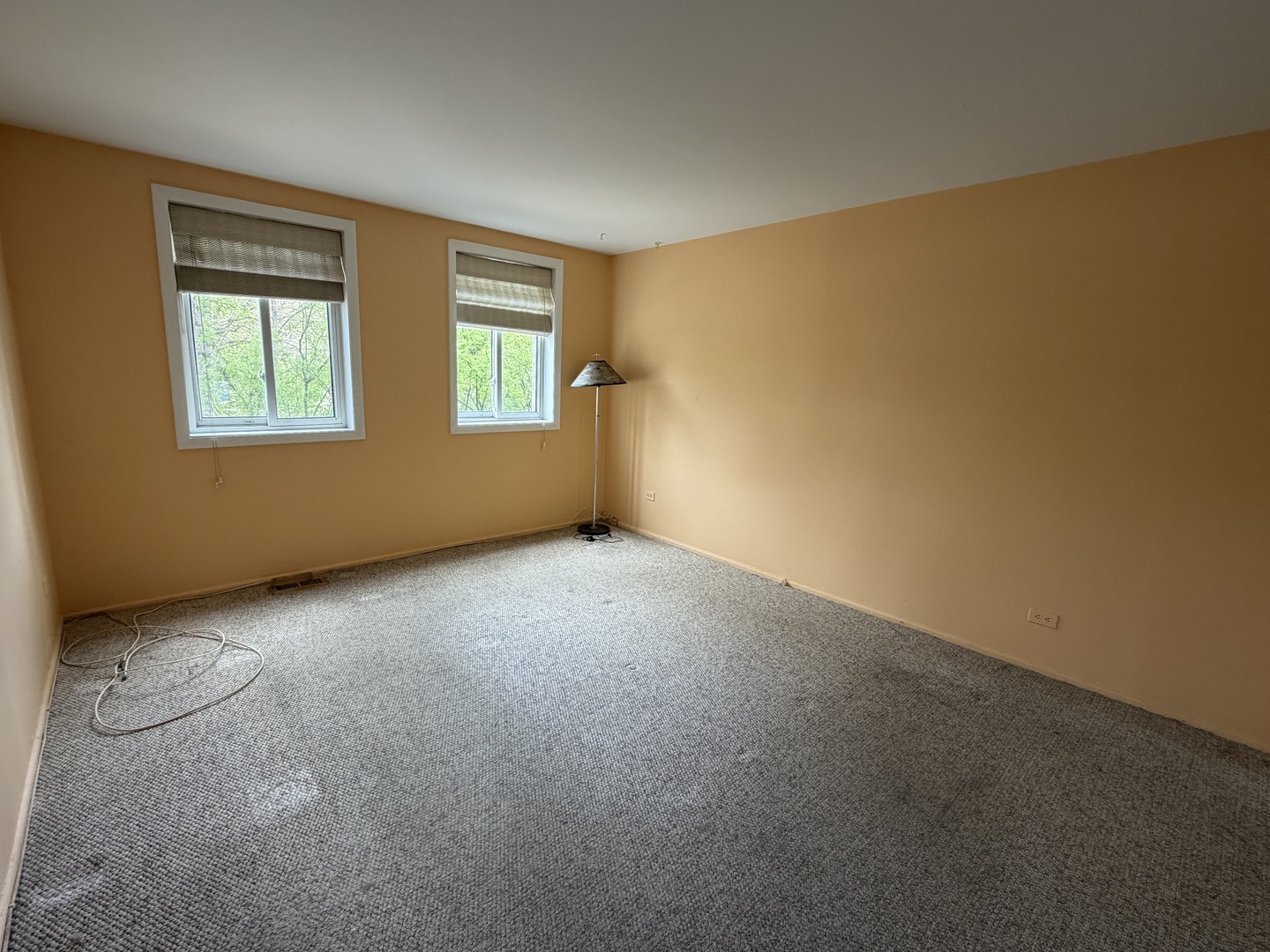 424 Braeside Road, Unit 2N Highland Park, IL 60035 - Photo 6 of 14