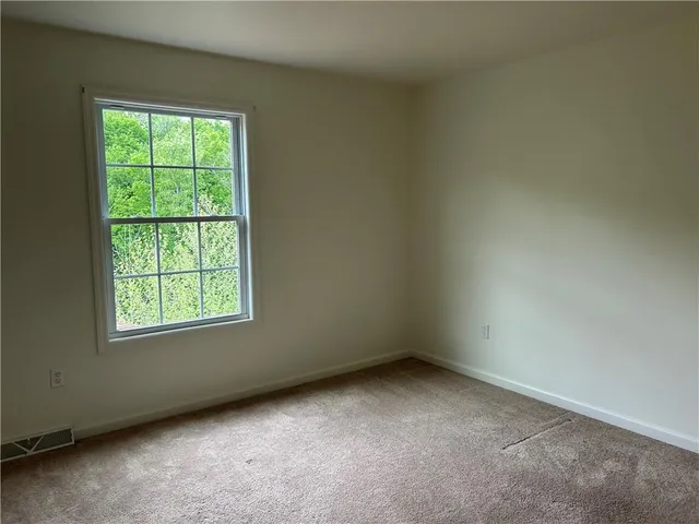 $299,900 | 607 Crestview Lane, New Kensington, PA 15068