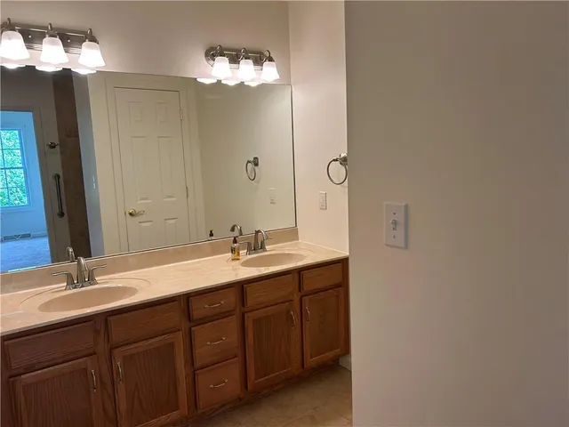 $299,900 | 607 Crestview Lane, New Kensington, PA 15068