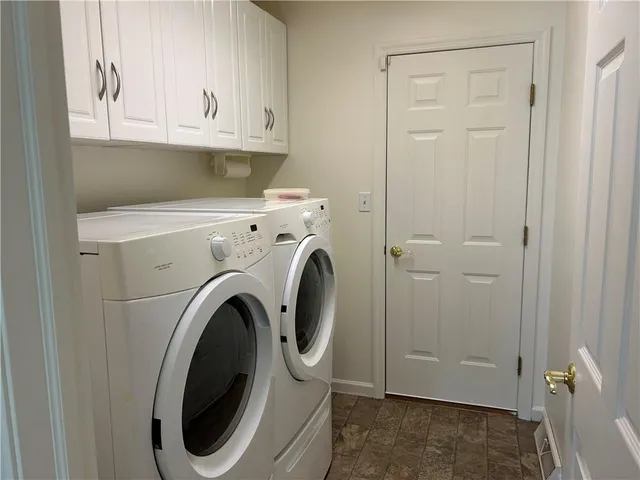 $299,900 | 607 Crestview Lane, New Kensington, PA 15068