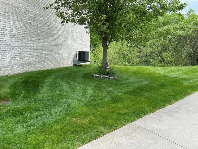 $299,900 | 607 Crestview Lane, New Kensington, PA 15068