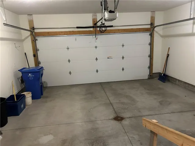 $299,900 | 607 Crestview Lane, New Kensington, PA 15068