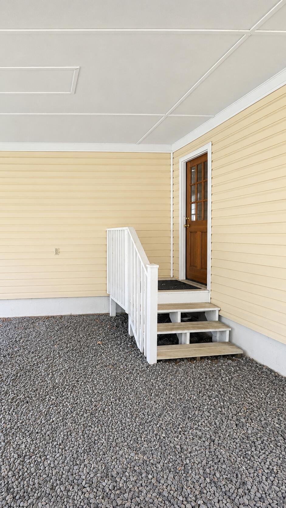 2197 Waring Road Northwest Dalton, GA 30721 - Photo 20 of 23 Carport Entry
