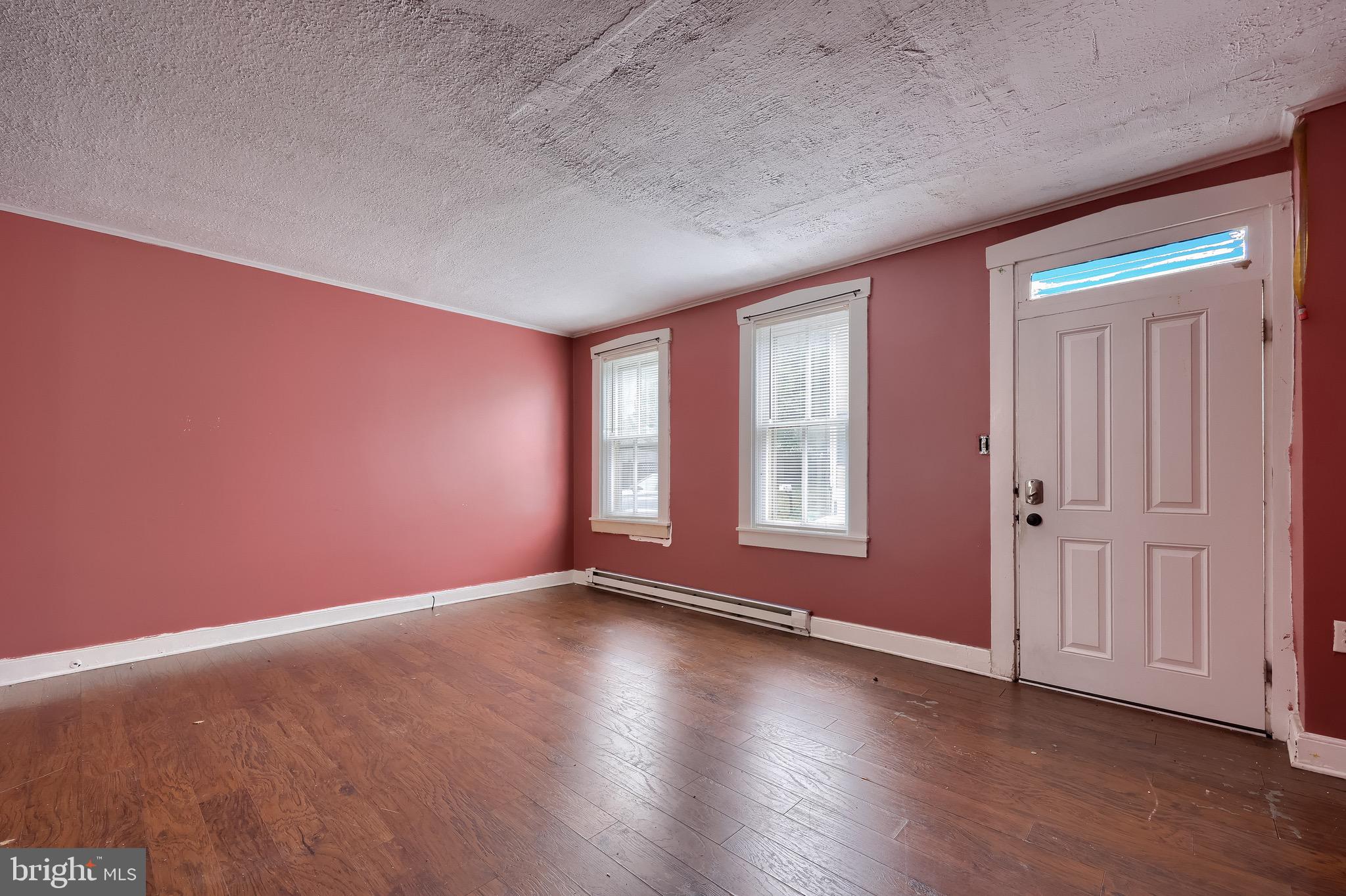 736 High Street Lancaster, PA 17603 - Photo 2 of 20