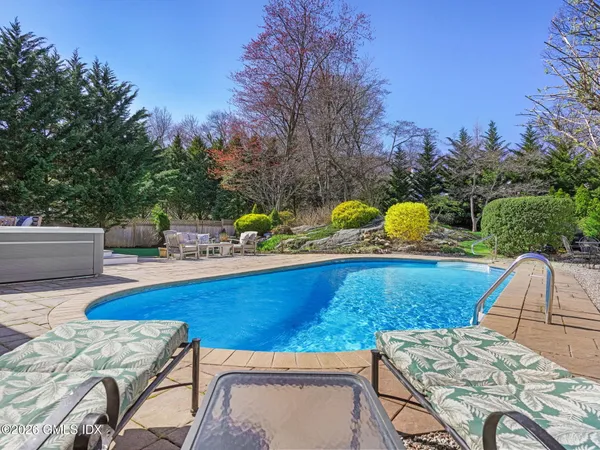 a view of outdoor space yard and patio