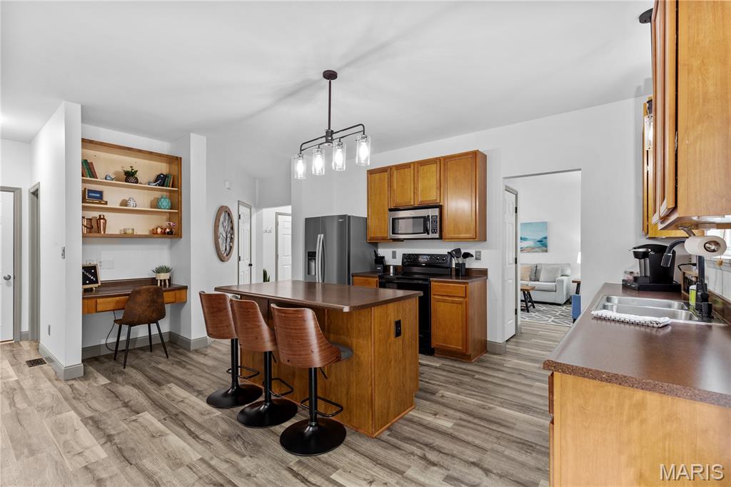 526 Springhurst Parkway O'Fallon, MO 63368 - Photo 9 of 29
