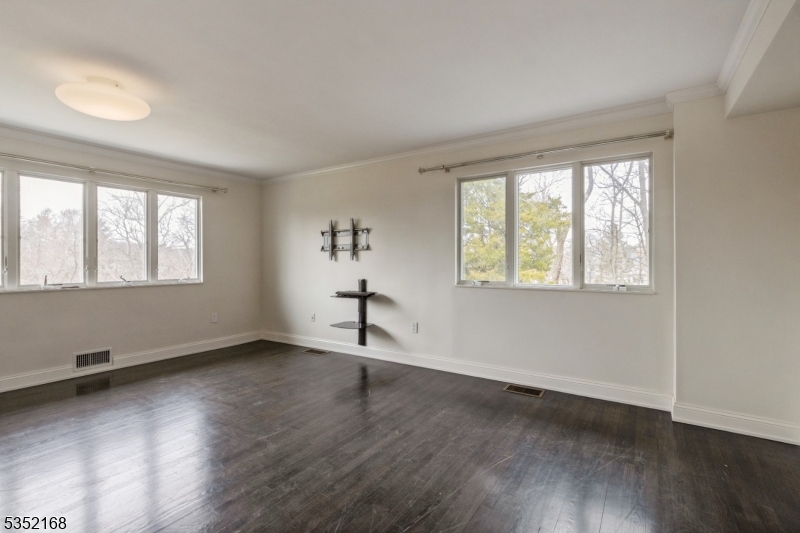 52 Kitchell Road, Unit 1 Morristown, NJ 07960 - Photo 17 of 30 Gallery Image 17