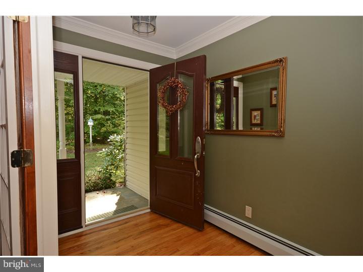 46 Mountain Road Hopewell, NJ 08525 - Photo 5 of 25 Foyer