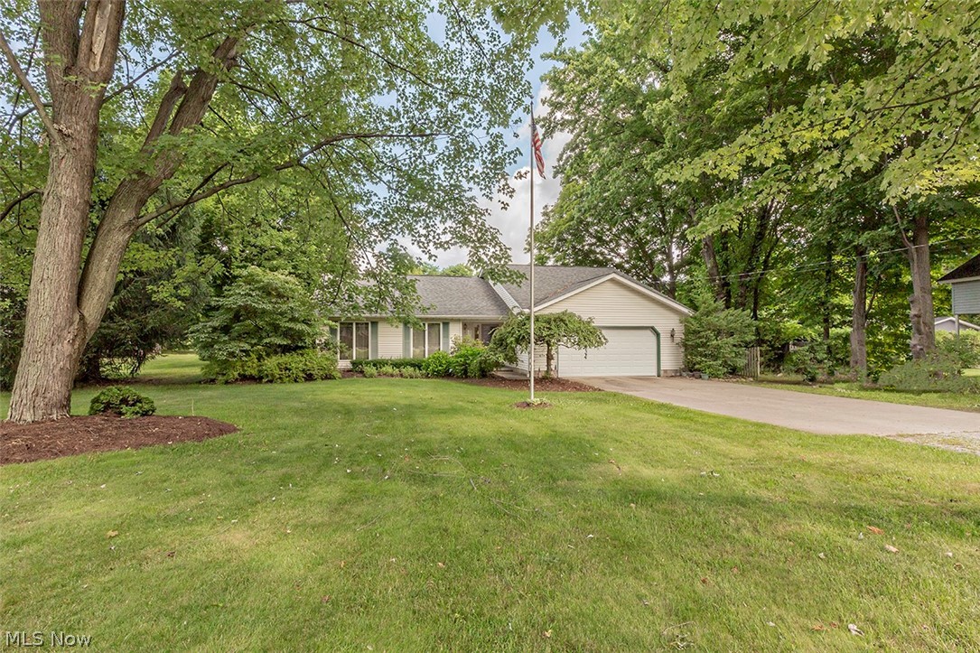 4573 South Ridge Road Perry, OH 44081 - Photo 4 of 35