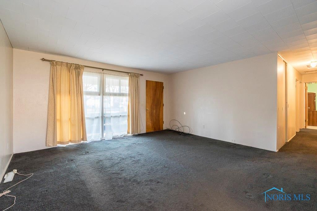 4452 Elmhurst Road Toledo, OH 43613 - Photo 13 of 26 Gallery Image 13