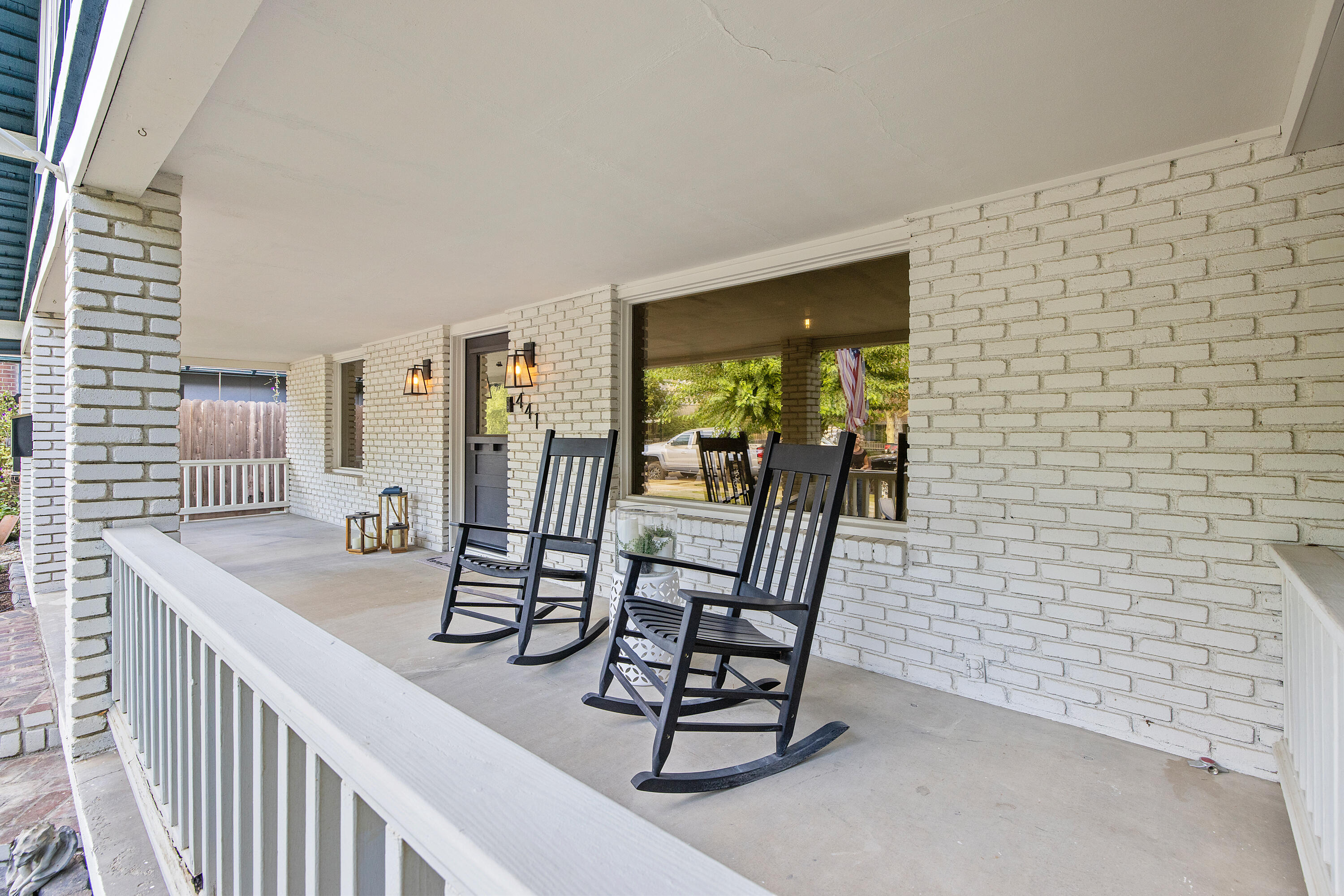 441 South E Street Exeter, CA 93221 - Photo 4 of 51 713A7562