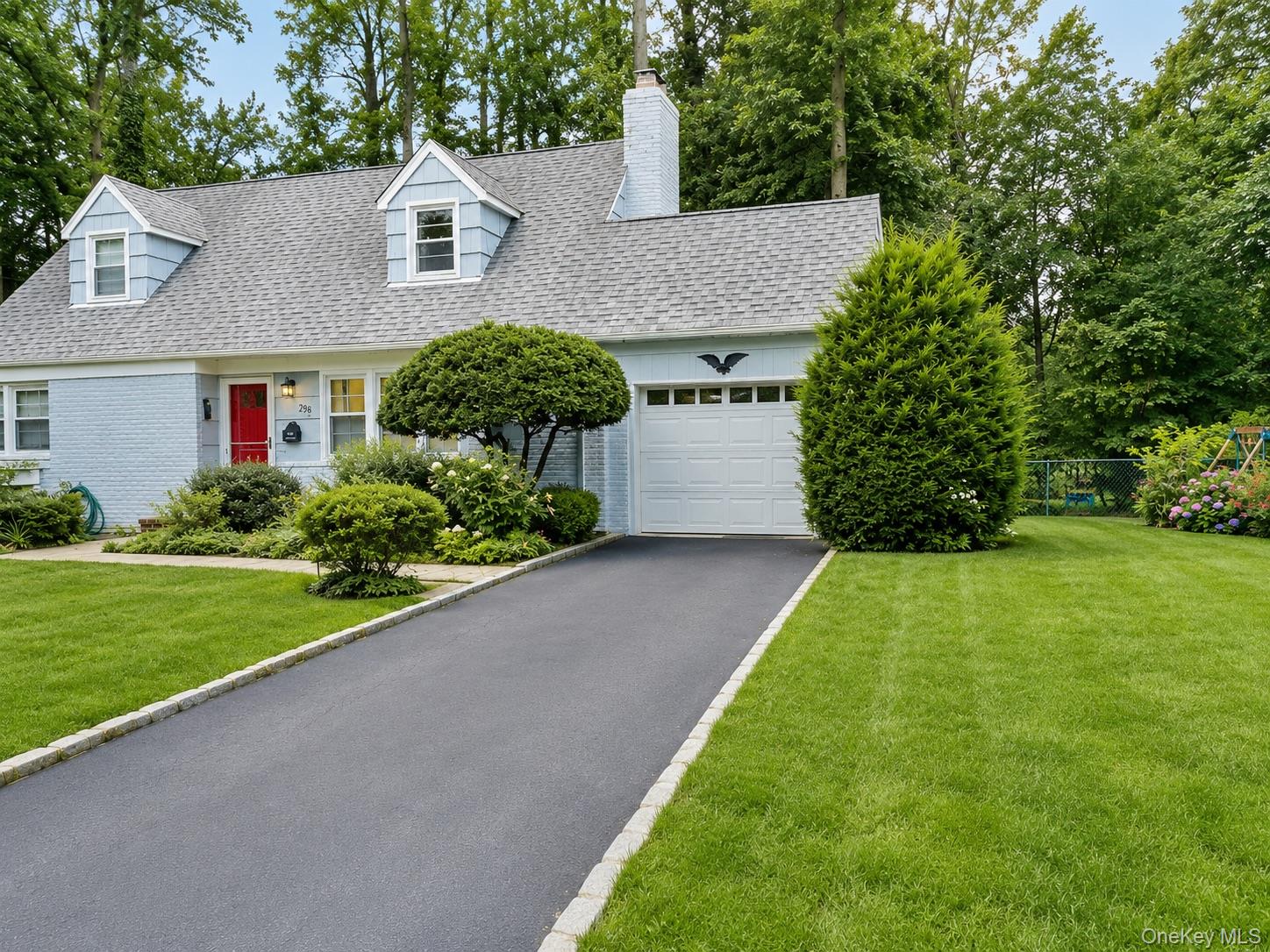 258 Steamboat Road Great Neck, NY 11024 - Photo 2 of 23 Gallery Image 2