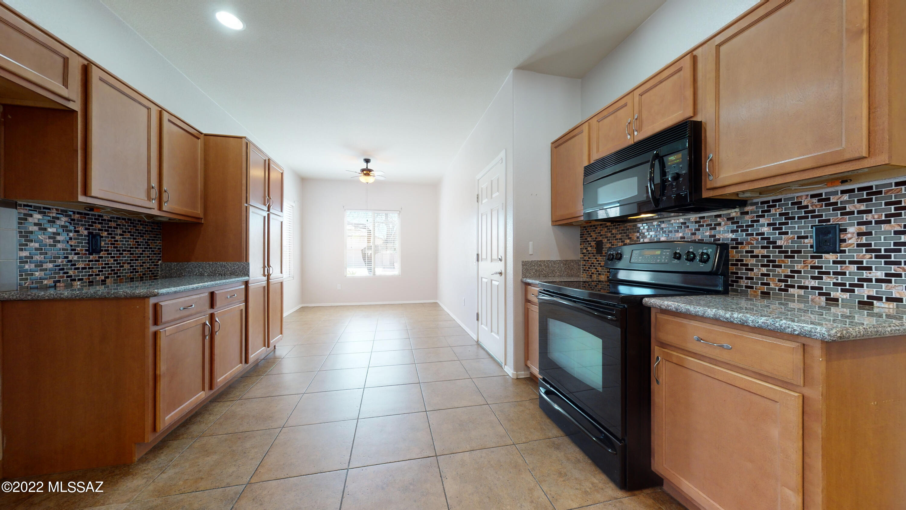 20902 East Frontier Road Red Rock, AZ 85145 - Photo 10 of 42
