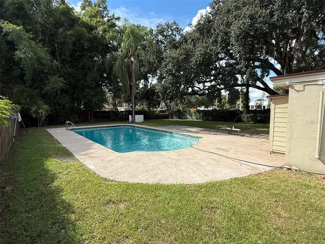 $2,450 | 2718 Sunrise Court, Orlando, FL 32806