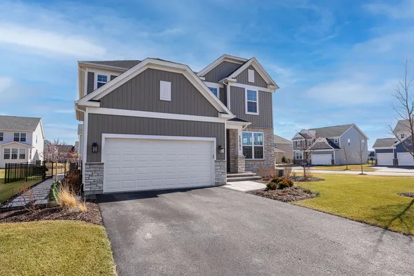 $705,000 | 12751 South Grace Lane, Plainfield, IL 60585