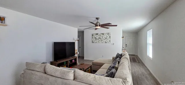 $1,750 | 10003 Leeds Wheel, San Antonio, TX 78254