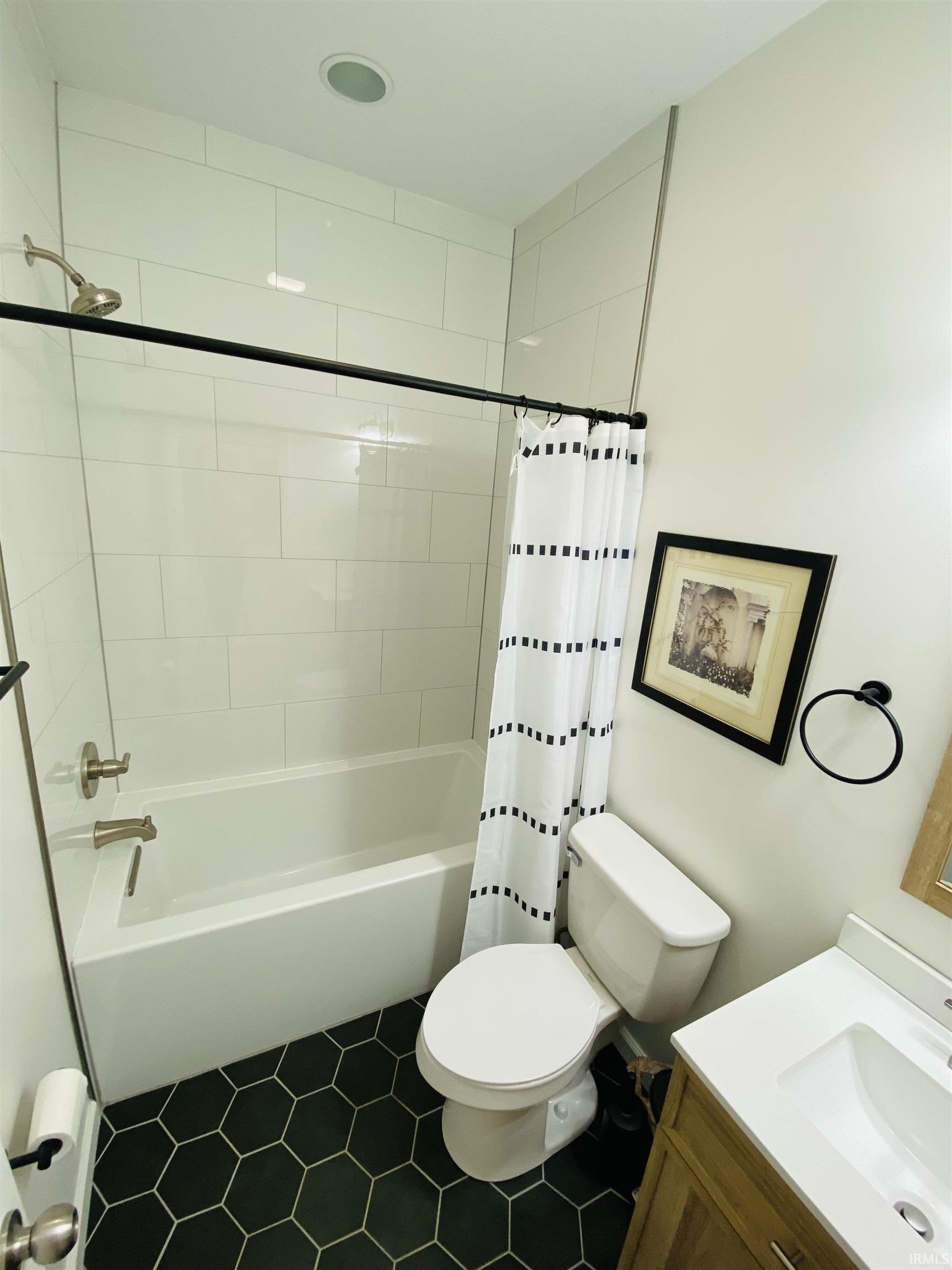 5389 West Bedrock Road Bloomington, IN 47403 - Photo 16 of 21 Gallery Image 16