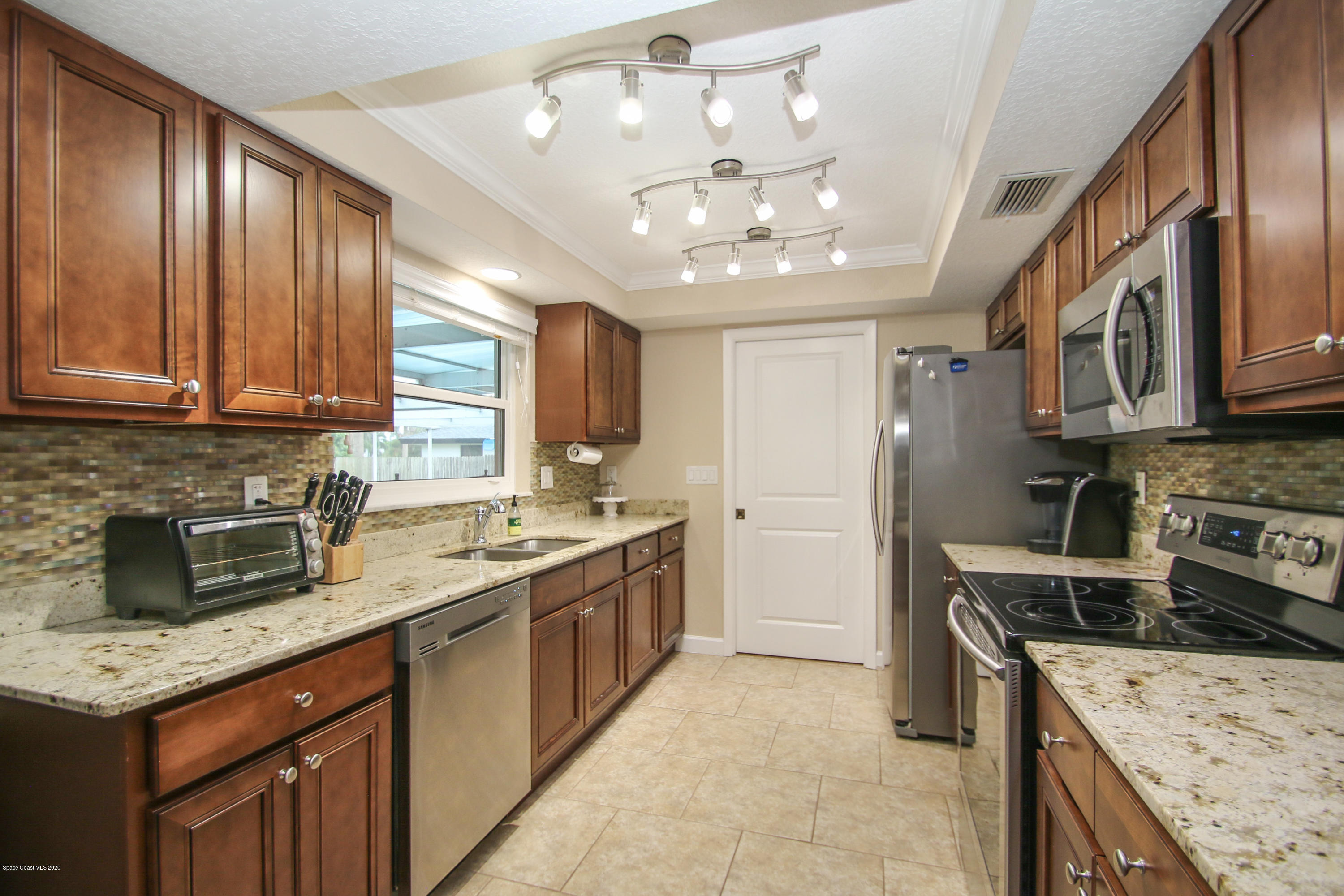 3650 Laurette Road Merritt Island, FL 32952 - Photo 14 of 36 Kitchen 2