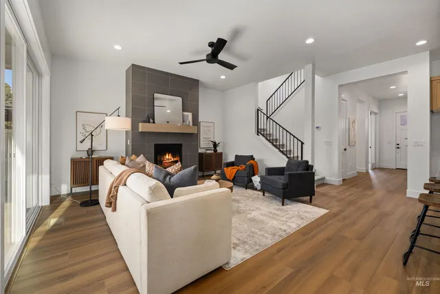 $749,900 | 599 North Hiltonhead Way, Eagle, ID 83616