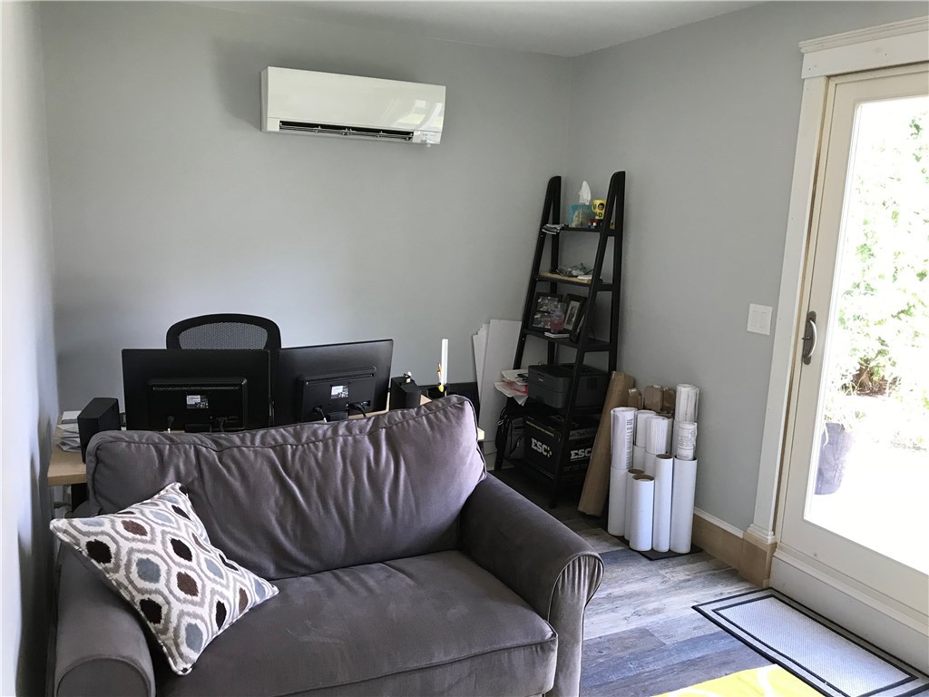 87 Calaman Road Cranston, RI 02910 - Photo 30 of 38 Office